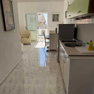 Kartec Apartment Krk Town